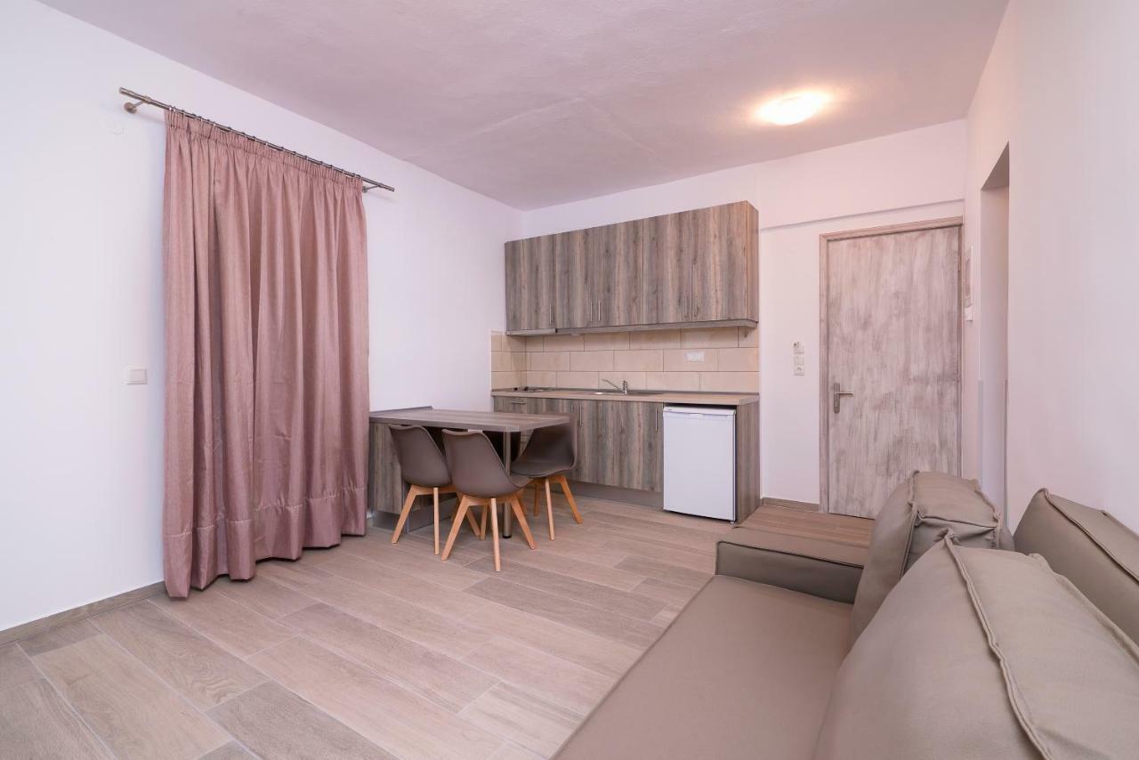 Kentrikon Rooms III & Mint House Limenaria  Dış mekan fotoğraf